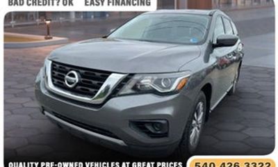 2020 Nissan Pathfinder S