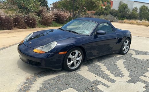 2001 Porsche Boxster Base