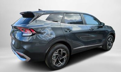 2024 Kia Sportage LX