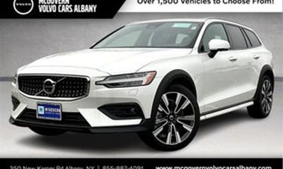 2026 Volvo V60CC Ultra