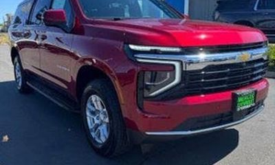 2025 Chevrolet Suburban Z71
