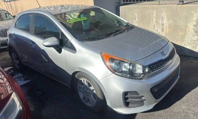 2016 Kia RIO LX A T