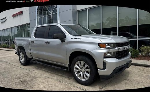 2020 Chevrolet Silverado Custom