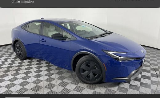 2025 Toyota Prius XLE