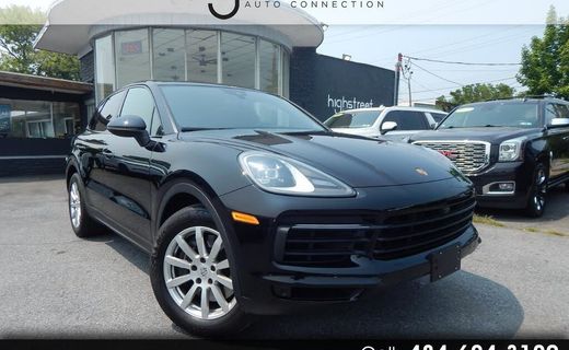 2022 Porsche Cayenne Base