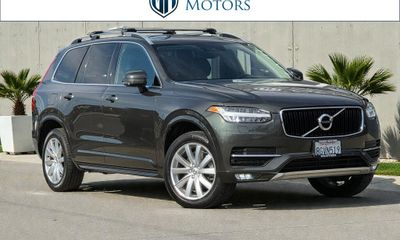 2018 Volvo XC90 Momentum