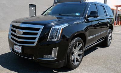2016 Cadillac Escalade Premium