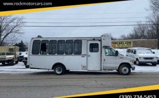 2003 Ford E-150