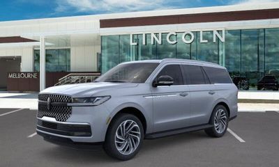 2026 Lincoln Navigator Premier