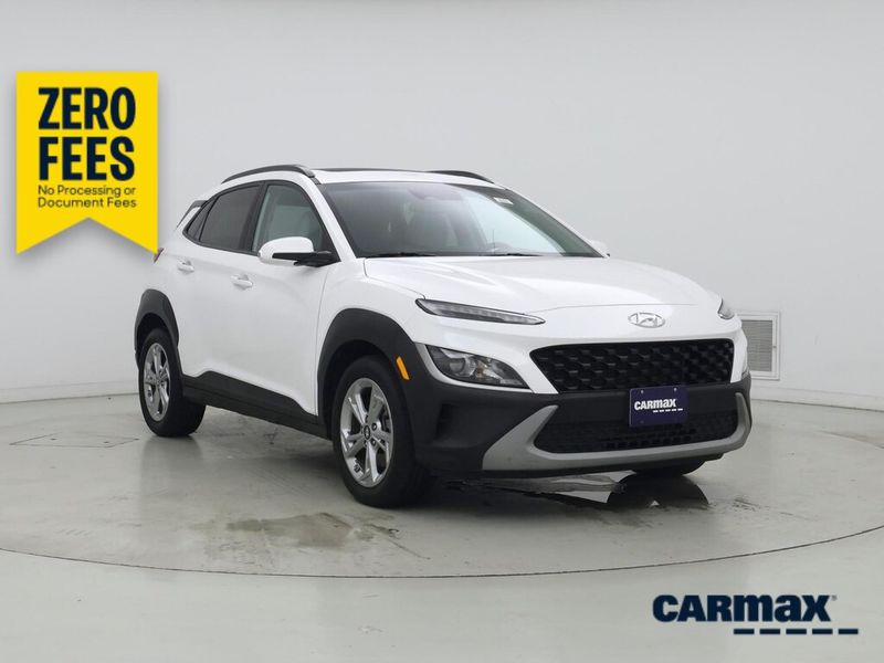 2023 Hyundai Kona — a typically priced live listing