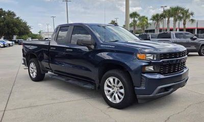 2020 Chevrolet Silverado Custom