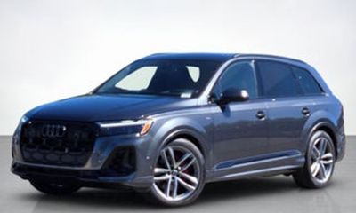 2026 Audi Q7 Quattro Premium Plus