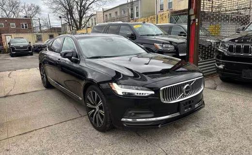 2023 Volvo S90 Plus Bright With