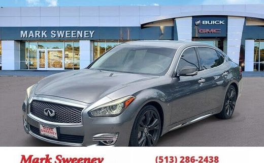 2015 Infiniti Q70L