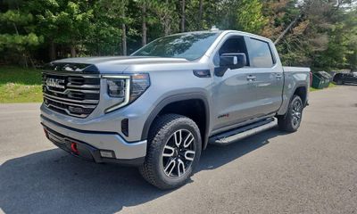 2026 GMC Sierra AT4