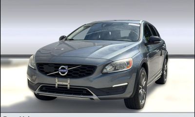 2018 Volvo V60CC Premier