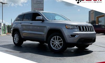 2018 Jeep Grand Cherokee Laredo