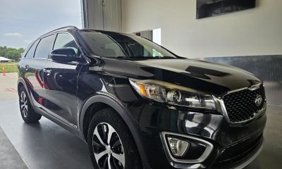 2018 Kia Sorento EX