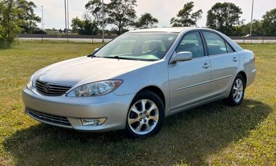 2005 Toyota Camry XLE