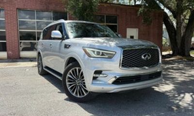 2019 Infiniti QX80 Luxe