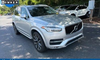 2018 Volvo XC90 Momentum