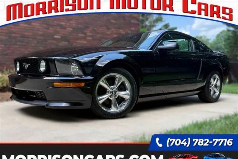 2007 Ford Mustang — a typically priced live listing