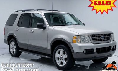 2004 Ford Explorer XLT