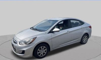 2012 Hyundai Accent GL Middle LOW