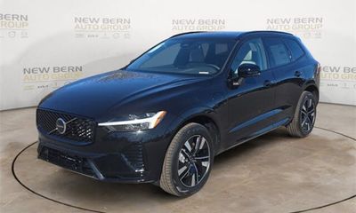 2026 Volvo XC60 Core