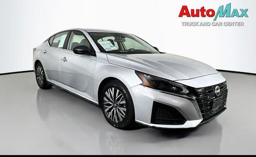 2024 Nissan Altima SV
