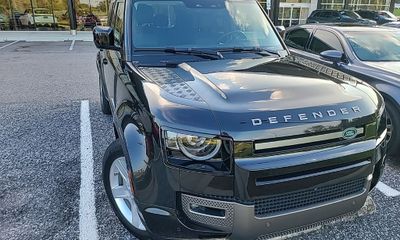 2021 Land Rover Defender 110 HSE
