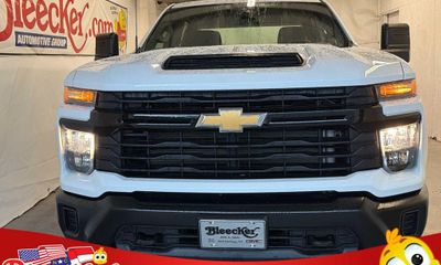 2025 Chevrolet Silverado HD Work Truck