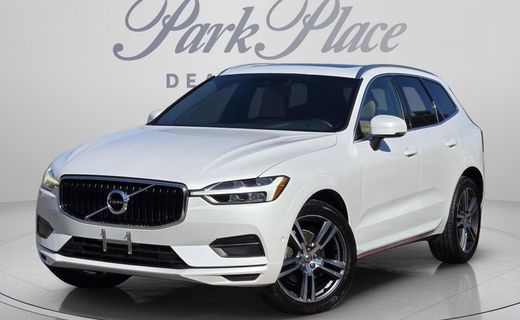 2018 Volvo XC60 Momentum