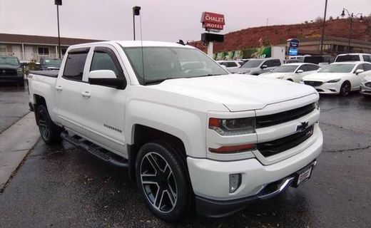2018 Chevrolet Silverado LT