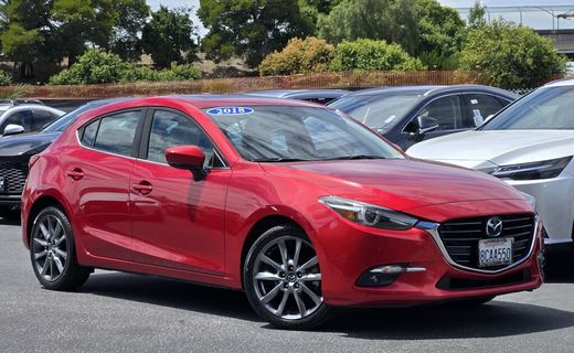 2018 Mazda MAZDA3 Grand Touring