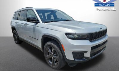 2021 Jeep Grand Cherokee L Laredo