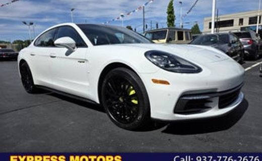 2018 Porsche Panamera