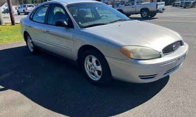 2006 Ford Taurus SE