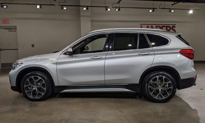 2021 BMW X1 sDrive28i