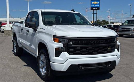 2026 Chevrolet Silverado Custom