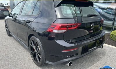 2024 Volkswagen Golf GTI 380 Autobahn