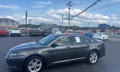 2015 Ford Taurus SEL