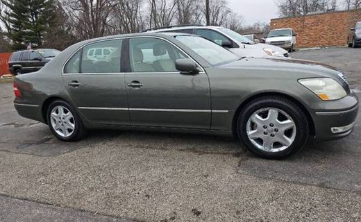 2004 Lexus LS 430