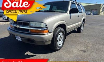 2004 Chevrolet Blazer LS 4 Door
