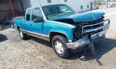 1998 Chevrolet GMT-400 Fleetside