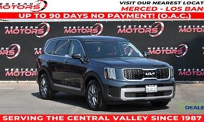 2023 Kia Telluride LX