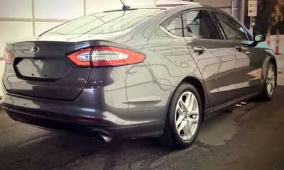 2016 Ford Fusion SE