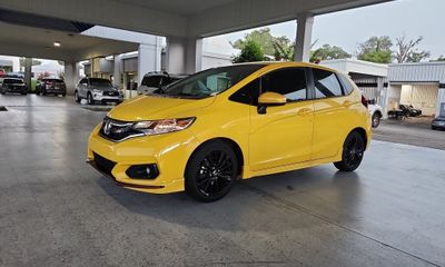 2018 Honda FIT Sport