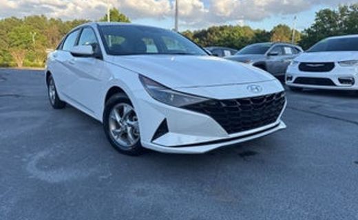 2022 Hyundai Elantra SE
