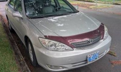2004 Toyota Camry LE